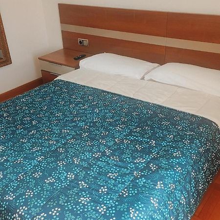 Habitacion Renfe Pamplona Eksteriør bilde
